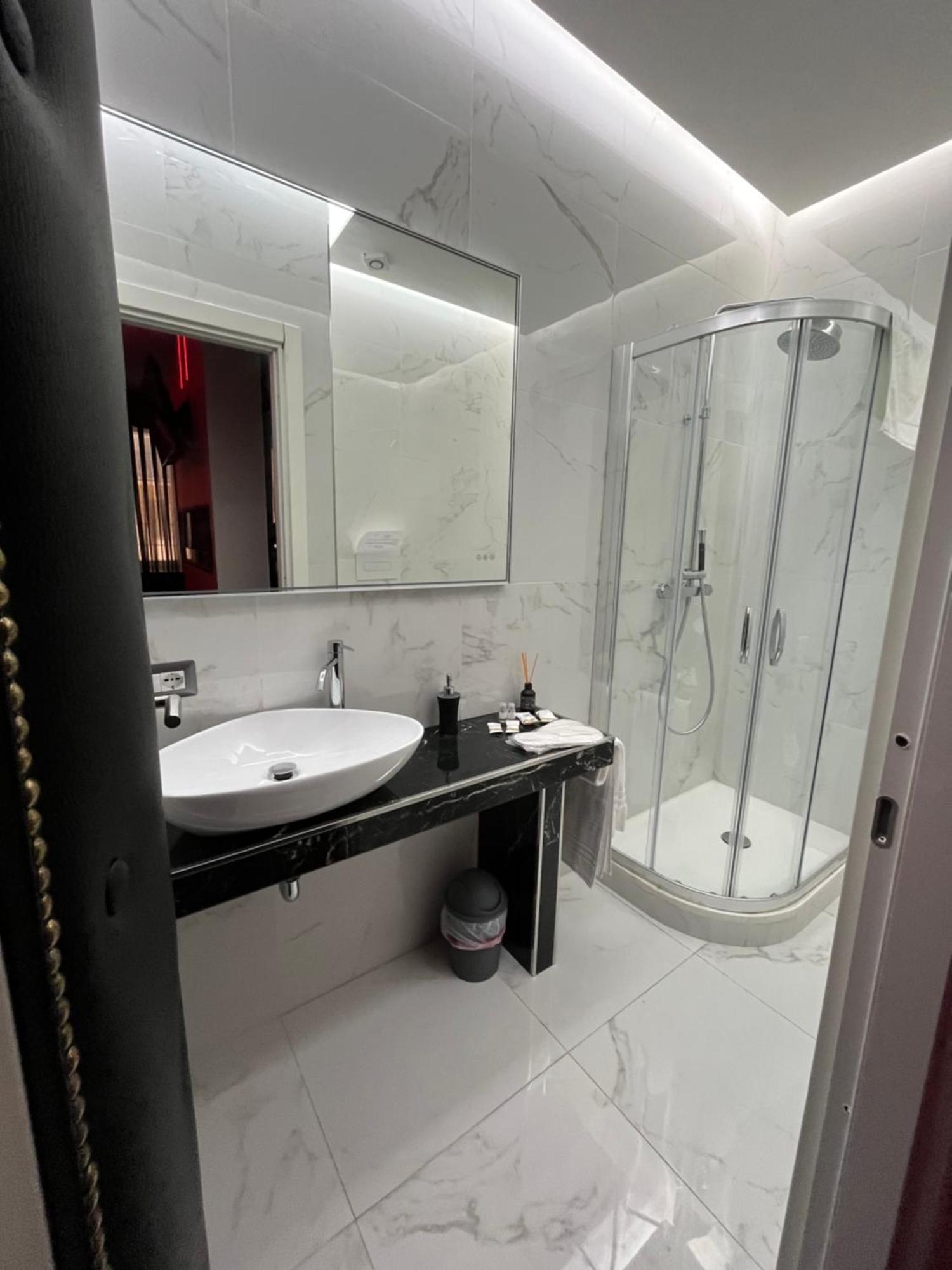 Suite Luxury Bdsm Рим Номер фото