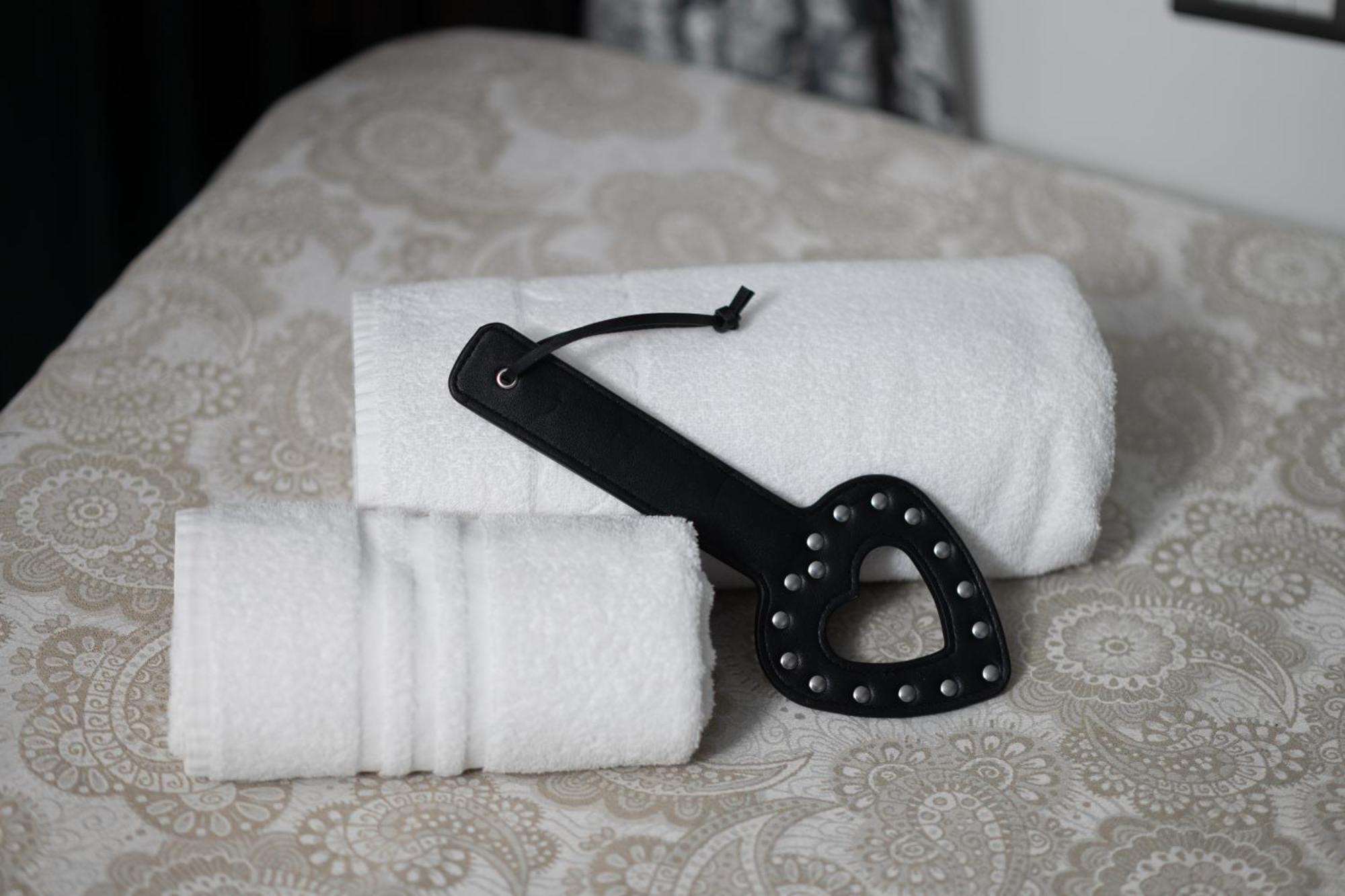Suite Luxury Bdsm Рим Экстерьер фото